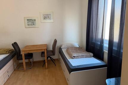 WG Zimmer in Delmenhorst - 330,00&nbsp;EUR Kaltmiete, ca.&nbsp; 95,00&nbsp;m&sup2; in Bremen (PLZ: 28259) Huchting