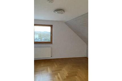 WG Zimmer in einer 2er Frauen WG | Stuttgart Vaihingen & Uni Nähe