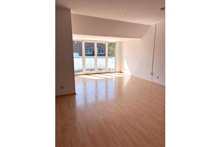 Zentrale Bestlage von Usingen: 3 ZWG mit Südbalkon