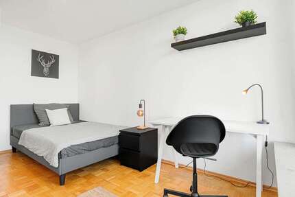 WG-Zimmer in München 990,00 € 13 m²