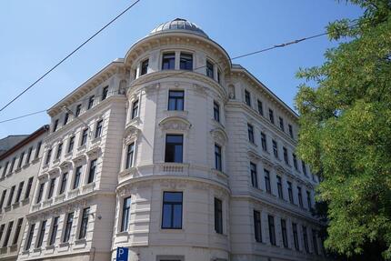 ** 1 Monat Kaltmietfrei** Helle 2-Zimmer-Wohnung mit Einbauküche in Leipzig-Kurt-Schumacher-Straße