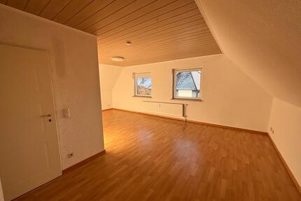 3-Zimmer-Wohnung (79 m²) im OG eines Einfamilienhauses - Schwentinental