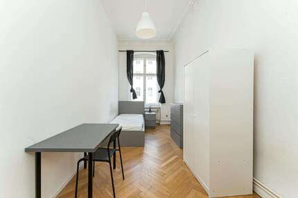WG-Zimmer in Berlin 620,00 € 11 m²