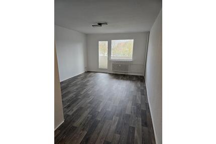 1-Zimmerwohnung - renoviert - mit Balkon - Glasfaser-Internet - Kiel Ellerbek