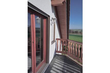 Möblierte Dachgeschosswohnung nur an Wochenendheimfahrer - Königswinter