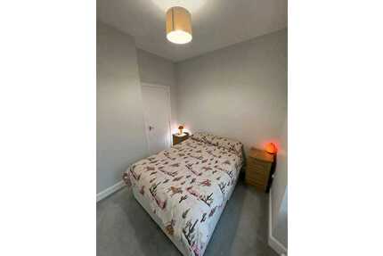 WG-Zimmer in einer 2-er WG - 350,00&nbsp;EUR Kaltmiete, ca.&nbsp; 14,00&nbsp;m&sup2;&nbsp;Wohnfl&auml;che in Berlin (PLZ: 10243)