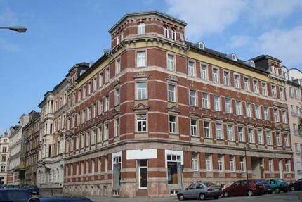 * Kleine 1,5-Zimmer mit Laminat, EBK, Wannenbad und Aufzug in Zentrumsnähe zum Toppreis! * - Chemnitz Hilbersdorf