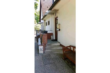 5 Zimmer Wohnung 22549 Hamburg - 2.100,00&nbsp;EUR Kaltmiete, ca.&nbsp; 100,00&nbsp;m&sup2; in Hamburg (PLZ: 22769) Altona-Nord