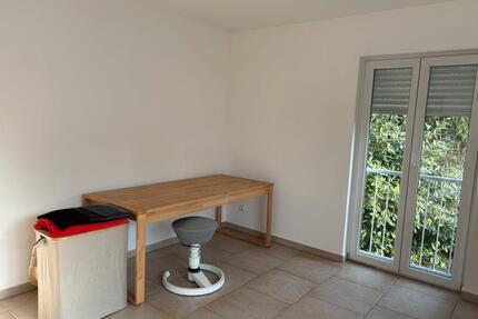 Zimmer zu vermieten an weibl Einzelperson WG - München Ramersdorf-Perlach