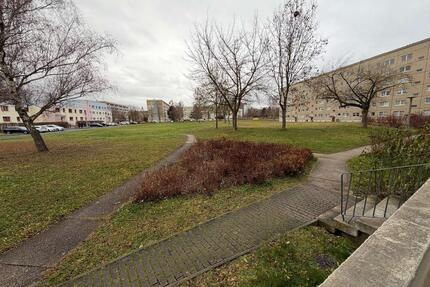 Achtung 1 Monat Miete sparen ** WG geeignet ! 3 Zimmer mit Balkon und Aufzug - Plauen Alt Chrieschwitz