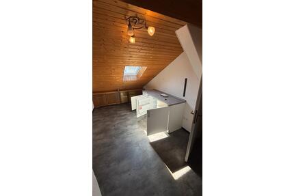 Helle 2 Zimmer Wohnung in Weiden zu vermieten - Weiden in der Oberpfalz