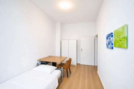 WG-Zimmer in Berlin 650,00 € 12 m²
