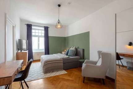 WG-Zimmer in München 960,00 € 19 m²