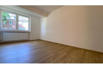 *** Sanierte 2-Zi.-Wohnung zzgl. Mansarde in grüner Lage! *** - Essen Stadtbezirk IV