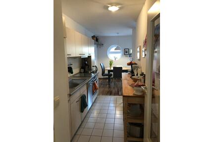 Moderne 2-Zimmer Wohnung im Viertel mit Balkon und Tiefgarage - Bremen Östliche Vorstadt