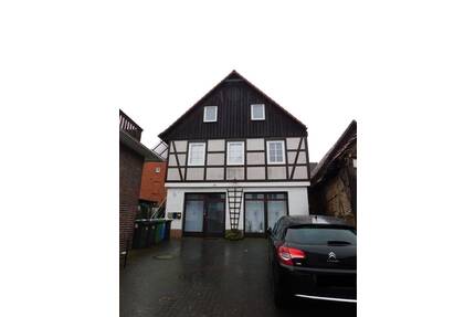 Nieheim - 2 Zimmer Wohnung - 260,00&nbsp;EUR Kaltmiete, ca.&nbsp; 47,00&nbsp;m&sup2;&nbsp;Wohnfl&auml;che in Nieheim (PLZ: 33039)