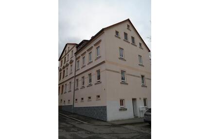 Gemütliche 2-Zimmer mit Laminat und Wannenbad mit Fenster in ruhiger Lage! - Zwickau Neuplanitz