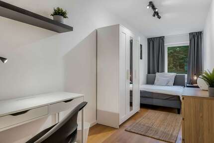 WG-Zimmer in München 890,00 € 12 m²