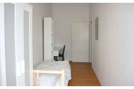 WG-Zimmer in Berlin 610,00 € 12 m²