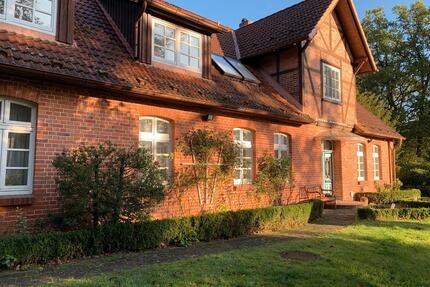 Voll möbliertes Zimmer mit angeschlossenem Badezimmer - Munster