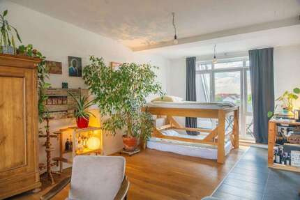 WG-Zimmer in Berlin 1.347,00 € 49 m²