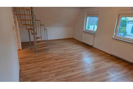 Sehr geflegte 3 Zimmer Wohnung 75 m2 auf zwei Ebene - Delmenhorst Deichhorst