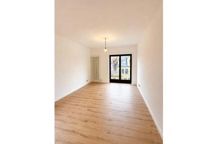 All-Inclusive: Renovierte 1-Zimmer Wohnung inkl. Strom & Internet – zentrale Lage Erlangen - Buckenhof