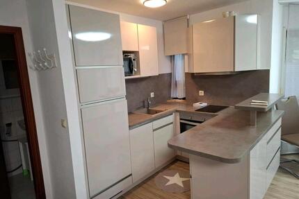 1,5 Zimmer Wohnung mit neuwertiger Küche, Balkon, Garage - Mulfingen