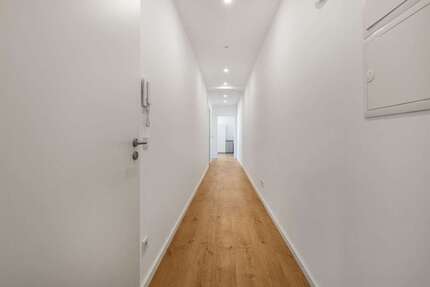 Wohnung zum Mieten in Frankfurt am Main 1.354,77 € 57.56 m²
