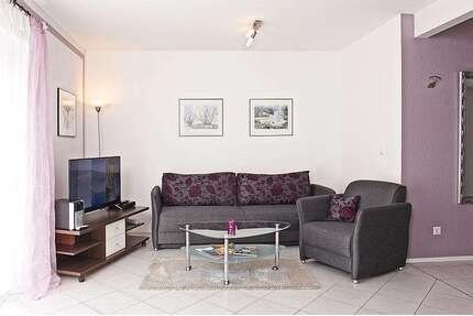Wohnen auf Zeit in Bad Endorf 1.250,00 €