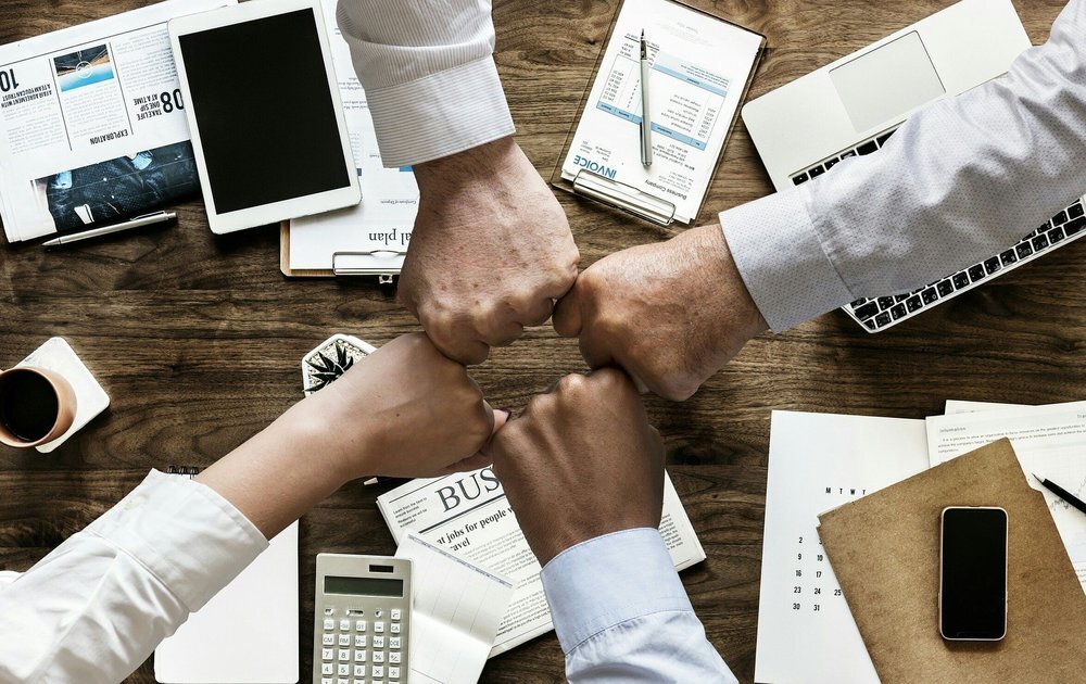 Miet-Sharing: Immer mehr Menschen teilen sich eine Wohnung Miet-Sharing: Immer mehr Menschen teilen sich eine Wohnung