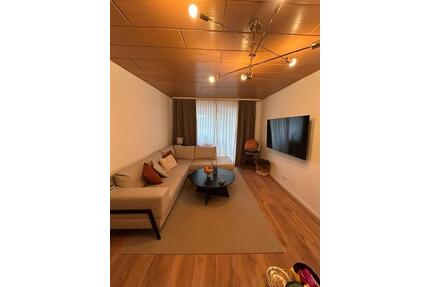 Sanierte 3 Zimmer Wohnung mit Balkon und Küche - Barsinghausen