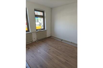 2 Zimmer Wohnung EG Renoviert - Jobcenter Willkommen - Helmstedt