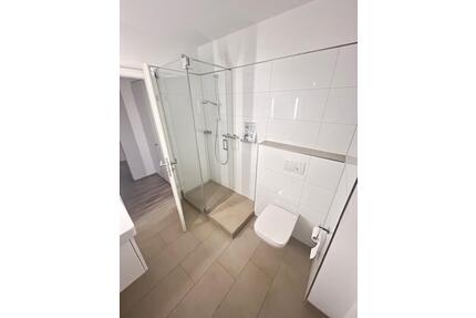 Schöne 67,5 m² Wohnung in ruhigem 8-Parteien-Haus - Bochum Bochum-Mitte