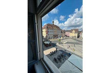 3-Zimmer-Wohnung 130 m² am Coburger Marktplatz – WG geeignet