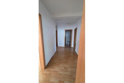 3 Zimmer KDB, Gäste WC, Balkon, Garage oder Stellplatz - Schwelm