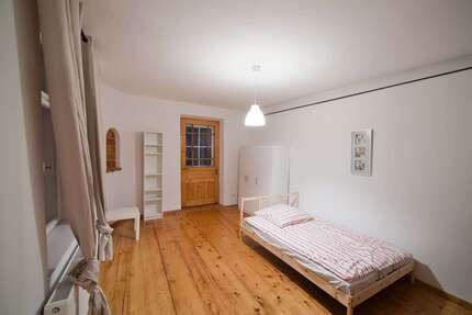 WG-Zimmer in München 940,00 € 18 m²
