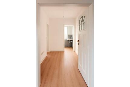 Helle 5-Zimmer Wohnung, Balkon, Erstbezug nach Sanierung - Chemnitz Borna-Heinersdorf