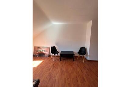 Gemütliche 1-Zimmer Dachgeschosswohnung Nürnberg Gleisshammer