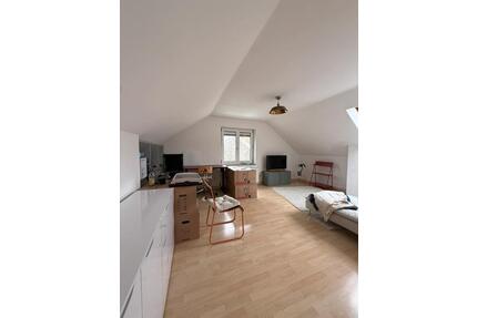 2 Zimmer Wohnung in der Aichacherstraße 50 zur Miete - München Schwabing-Freimann