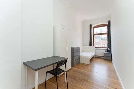WG-Zimmer in Berlin 620,00 € 12 m²