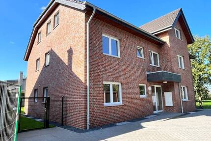 3-Zimmer Neubau-Wohnung mit Balkon im 1.OG eines 6-Familienhauses in Neukirchen-Vluyn