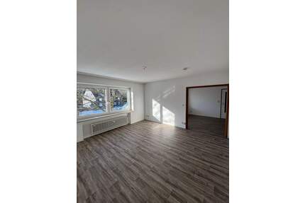 Großzügige und helle 5-Zimmer Wohnung - Clausthal-Zellerfeld