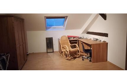 Möbliertes WG-Zimmer in Duisburg-Hamborn - Ratingen Tiefenbroich