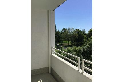 Praktische 3-Zimmer-Wohnung mit sonnigem Balkon! - Essen Stadtbezirk VII