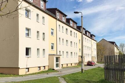 +++ Traumhaft, ruhig, gelegene 3 Zimmer Wohnung in Theuma +++ - Neuensalz