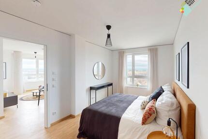 Jetzt einziehen: 2-Zimmer-Wohnung mit Einbauküche im neuen Hochpunkt von München