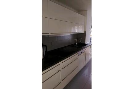 WG Zimmer Möbliert - 680,00&nbsp;EUR Kaltmiete, ca.&nbsp; 75,00&nbsp;m&sup2; in Stuttgart (PLZ: 70176) Stuttgart-West