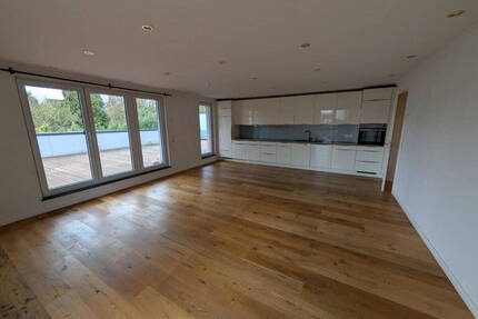Exklusive 4-Zimmer Neubauwohnung mit großer Sonnenterrasse und Tiefgarage - Hamburg Niendorf