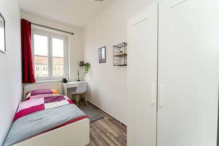 WG-Zimmer in Berlin 580,00 € 7 m²